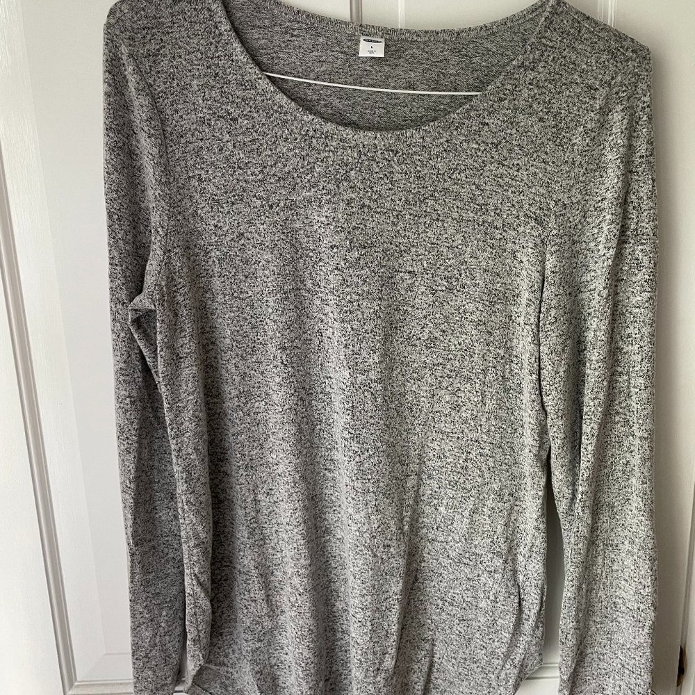 Old Navy Soft Gray Lightweight Sweater